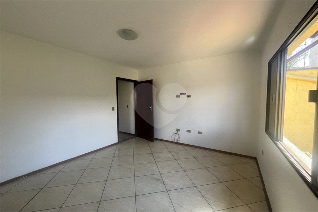 Sobrado à venda com 5 quartos, sendo 2 suítes,  em Jaçanã, São Paulo, SP