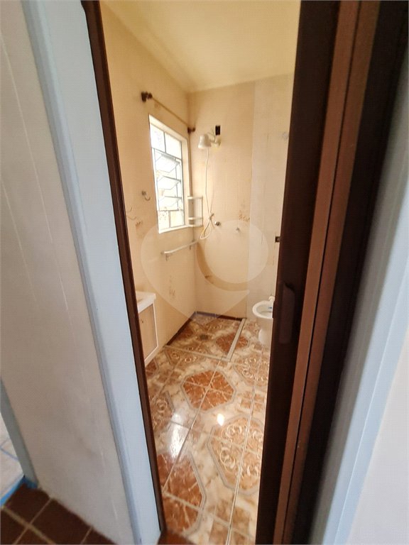 Casa à venda com 6 quartos em Vila dos Remédios, São Paulo, SP