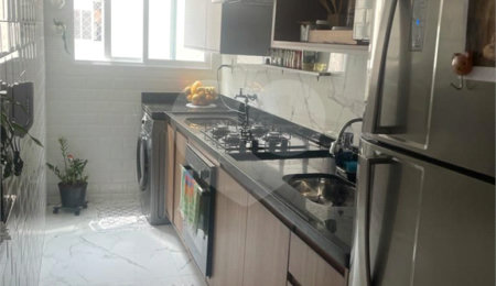 Apartamento à venda com 2 quartos em Guaianazes, São Paulo, SP