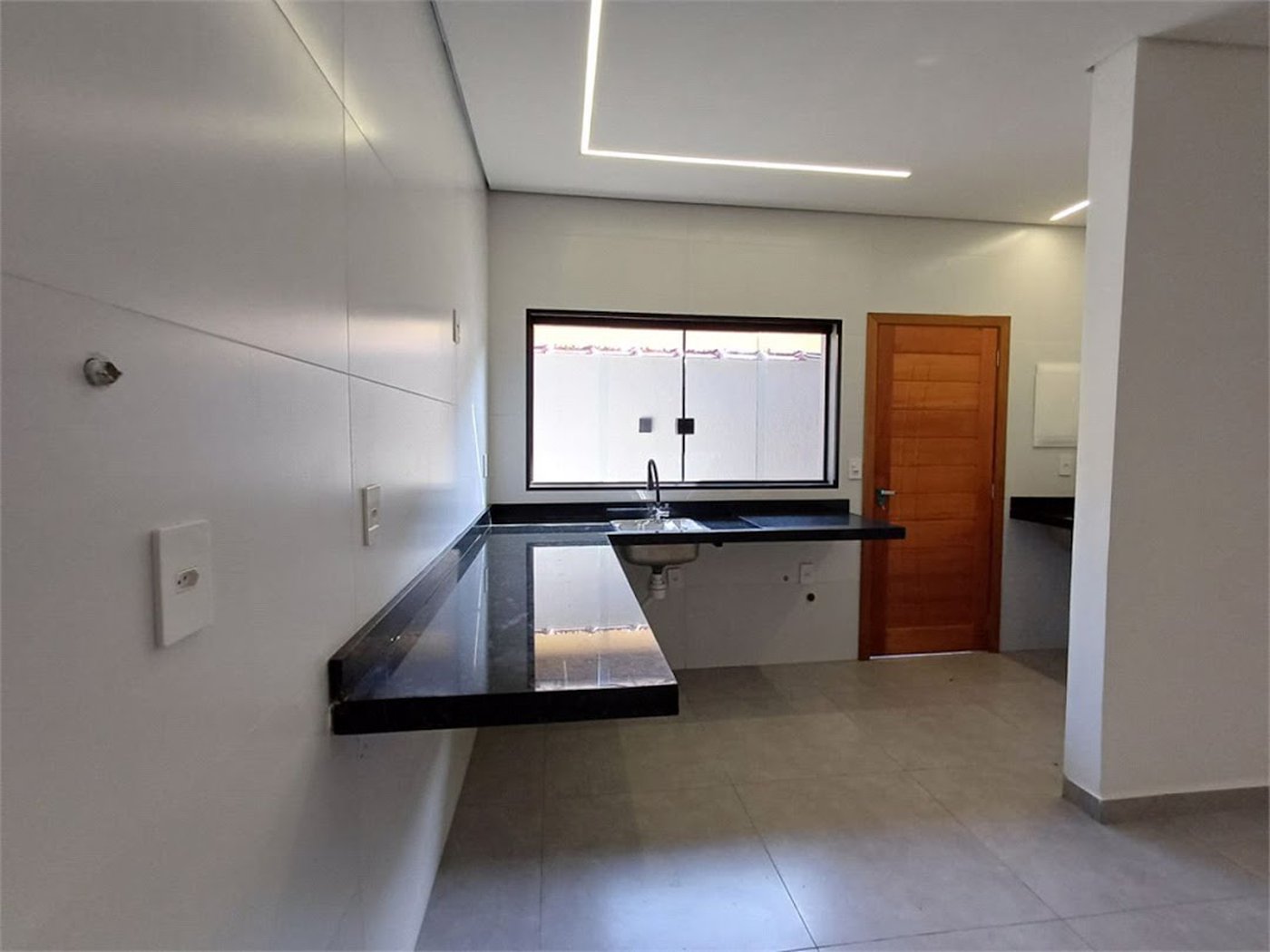Casa Residencial à venda, Tupi, Praia Grande - CA0274.
