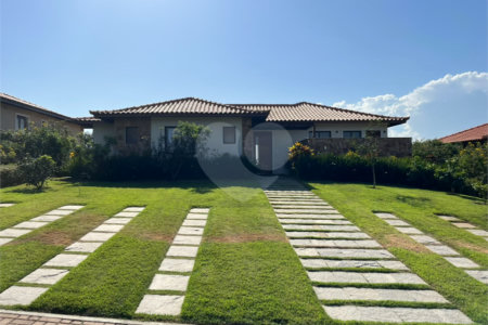 Casa em condomínio à venda com 4 quartos, sendo 3 suítes, em Marina, Armação dos Búzios, RJ