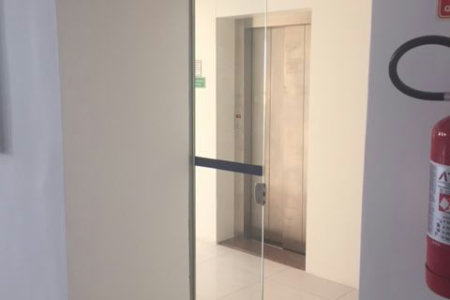 Prédio Comercial de Grande Porte no Centro Histórico de Santos para Venda Ou Aluguel