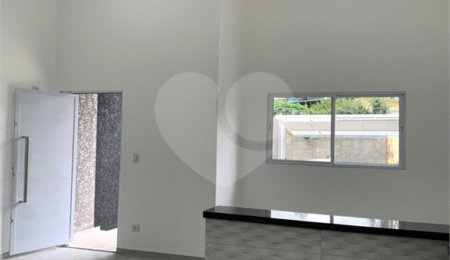 Casa Térrea à venda com 3 quartos, sendo 1 suíte,  em Vila Nova Bonsucesso, Guarulhos, SP
