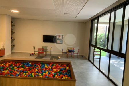 Apartamento à venda com 3 suítes em Bela Aliança, São Paulo, SP