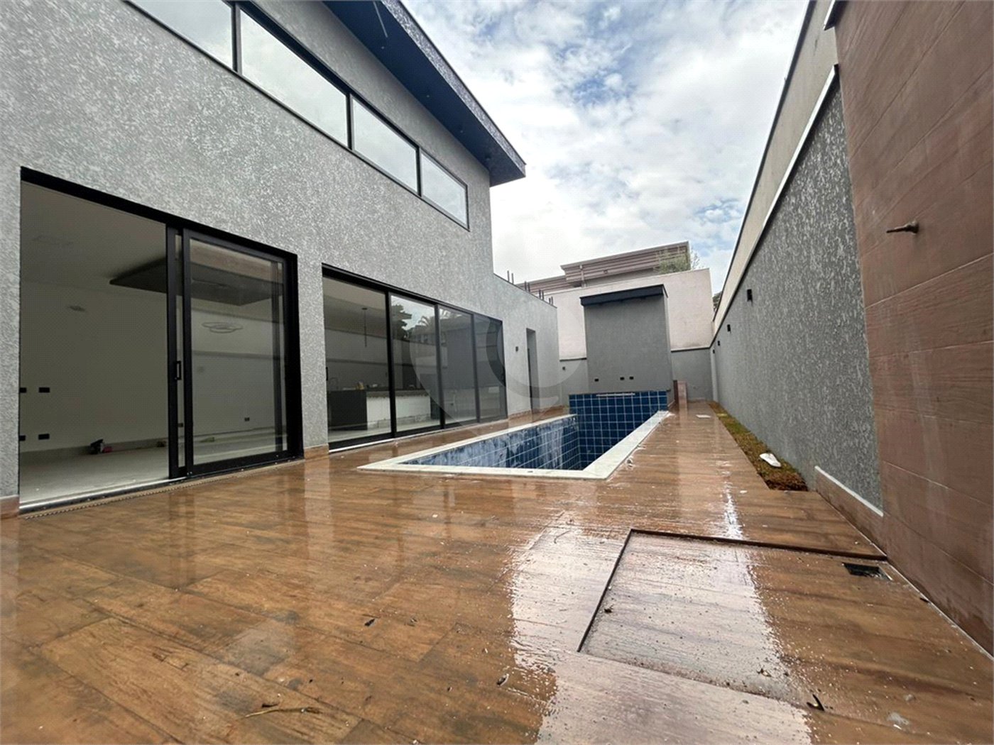 Casa à venda com 3 suítes no condomínio Residencial Jardim Villa Verona, Sorocaba - SP