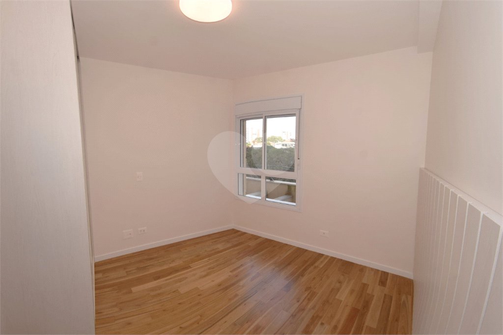 Apartamento à venda com 3 suítes em Vila Romana, São Paulo, SP