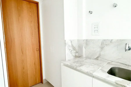 Apartamento à venda com 4 suítes em Vila Cordeiro, São Paulo, SP