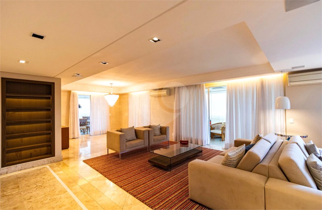 Apartamento para alugar com 4 suítes em Vila Andrade, São Paulo, SP