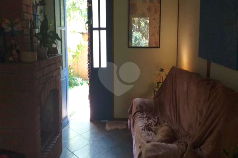 Casa à venda com 4 suítes no condomínio Alpes da Cantareira, Mairiporã - SP