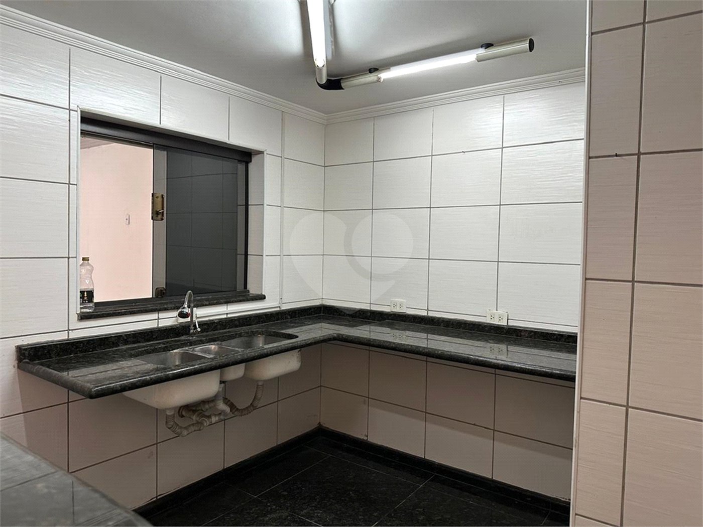 Sobrado à venda com 7 quartos, sendo 2 suítes,  em Lauzane Paulista, São Paulo, SP