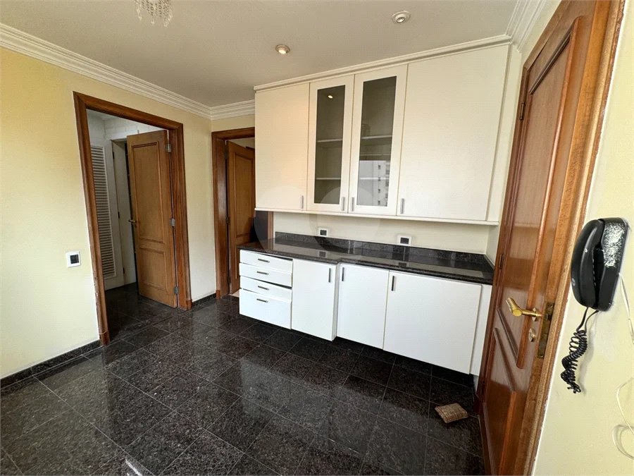 Apartamento à venda com 4 quartos, sendo 3 suítes, em Santana, São Paulo, SP
