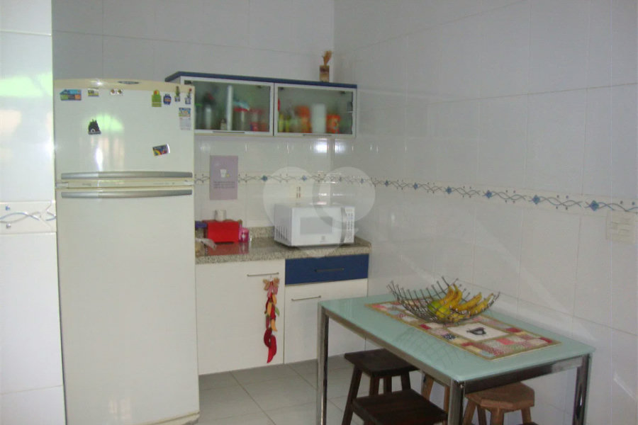 Chácara à venda com 5 quartos, sendo 2 suítes, em Jardim Arujá, Arujá, SP