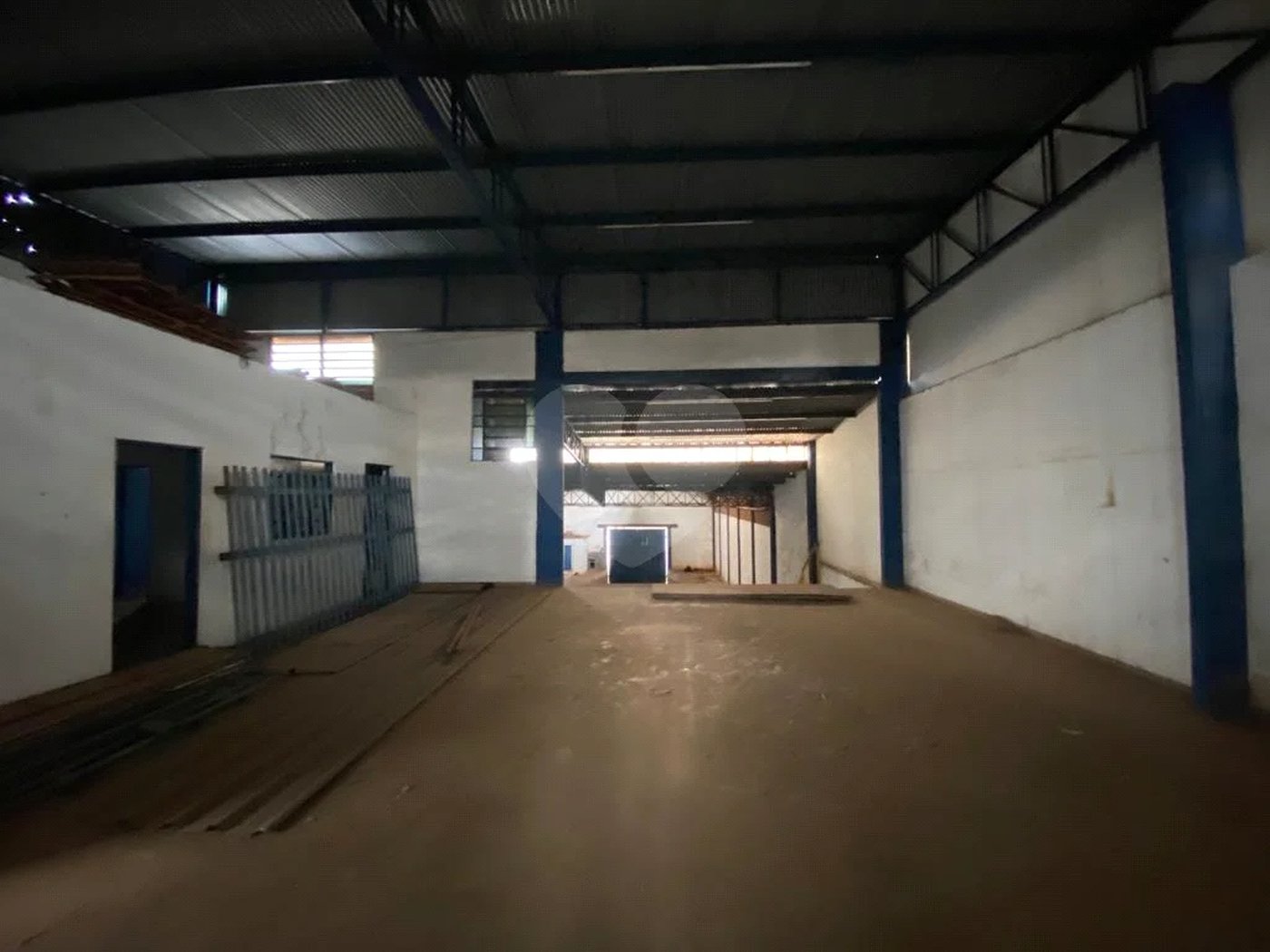 Terreno e Barracão comercial à venda ou locação, no bairro Santa Rosa - Piracicaba/SP.