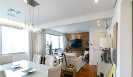 Apartamento à venda com 2 quartos, sendo 1 suíte,  em Vila Olímpia, São Paulo, SP