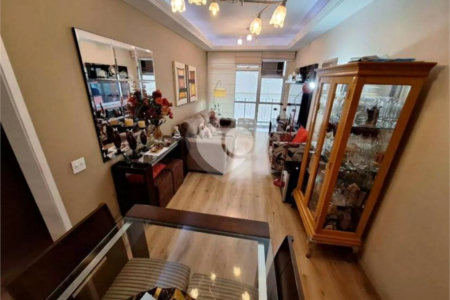 Apartamento à venda com 2 quartos, sendo 1 suíte, em Maracanã, Rio de Janeiro, RJ