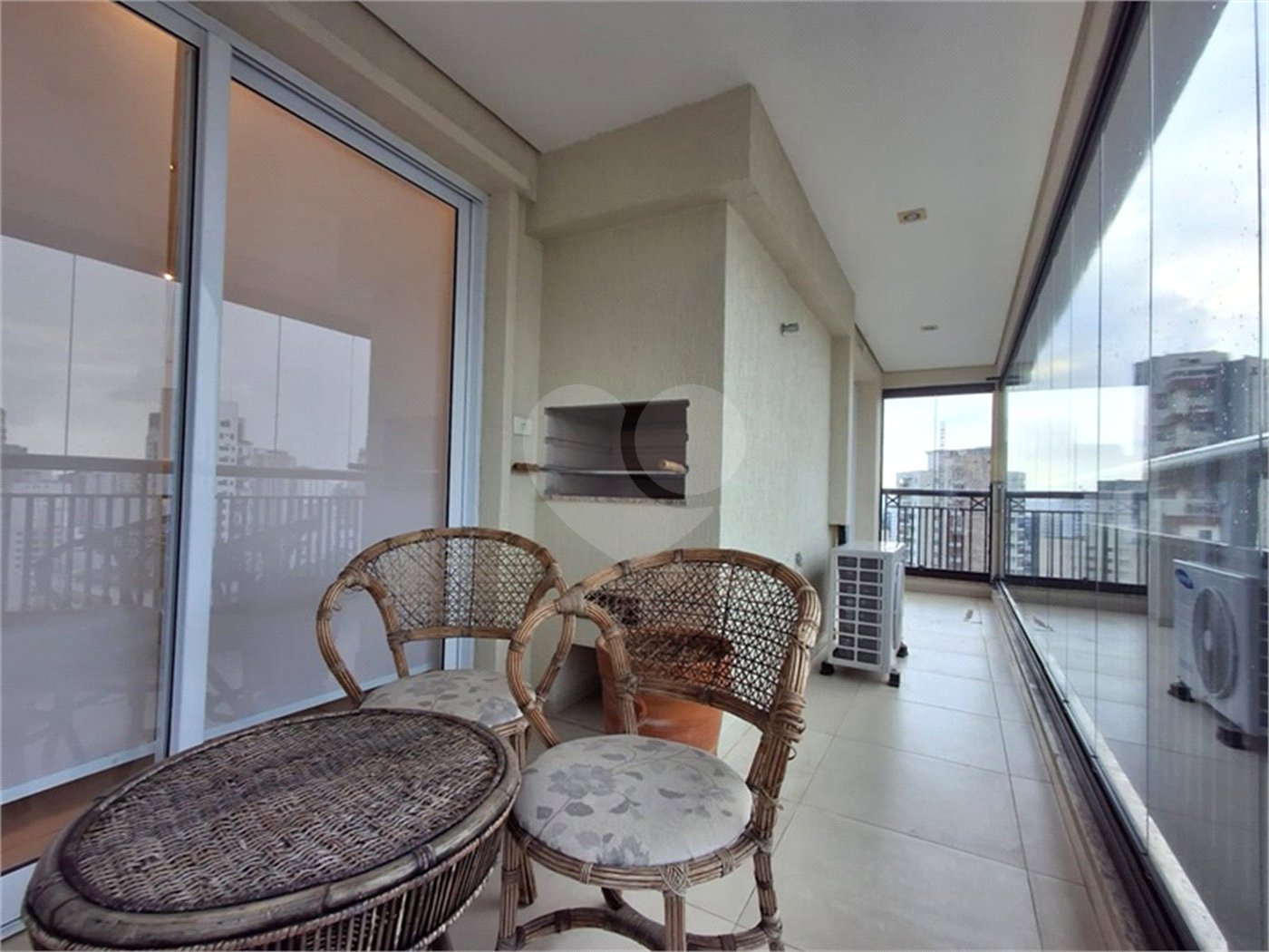 Apartamento à venda com 4 quartos, sendo 3 suítes, em Santana, São Paulo, SP