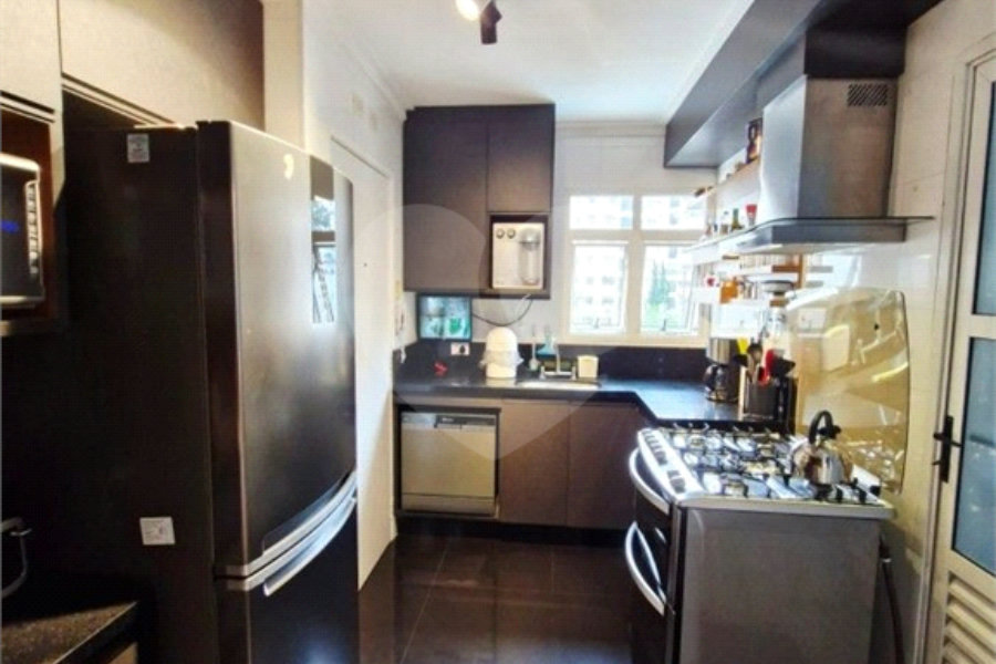 Apartamento à venda com 3 quartos, sendo 1 suíte, em Morumbi, São Paulo, SP