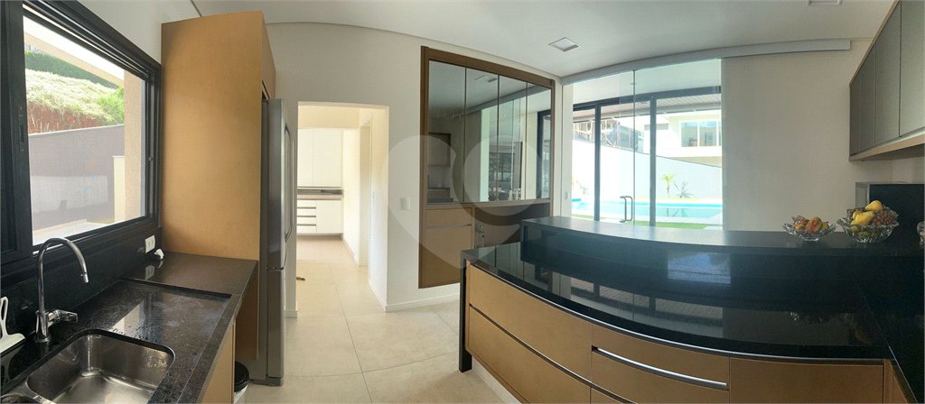Casa à venda com 5 suítes no condomínio Porto de Atibaia, Atibaia - SP