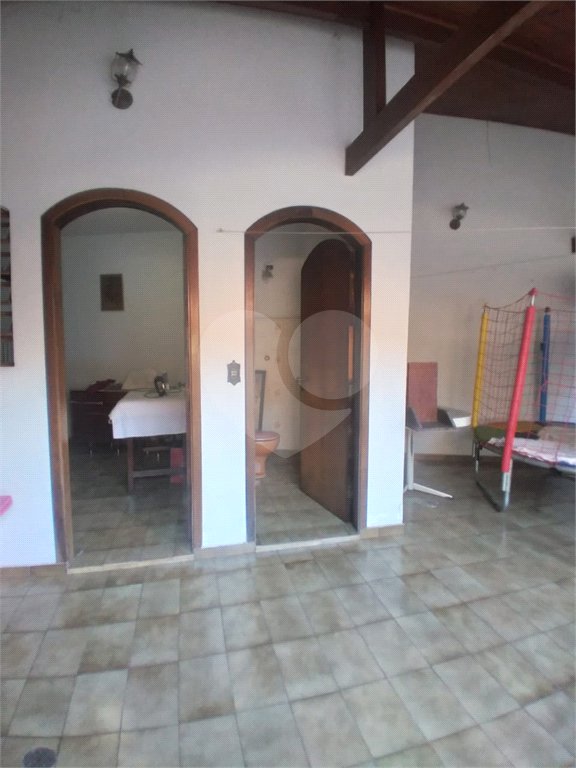 Sobrado à venda com 4 quartos, sendo 2 suítes, em Tremembé, São Paulo, SP