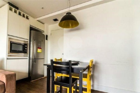 Apartamento à venda com 2 quartos, sendo 1 suíte, em Parque Industrial Tomas Edson, São Paulo, SP