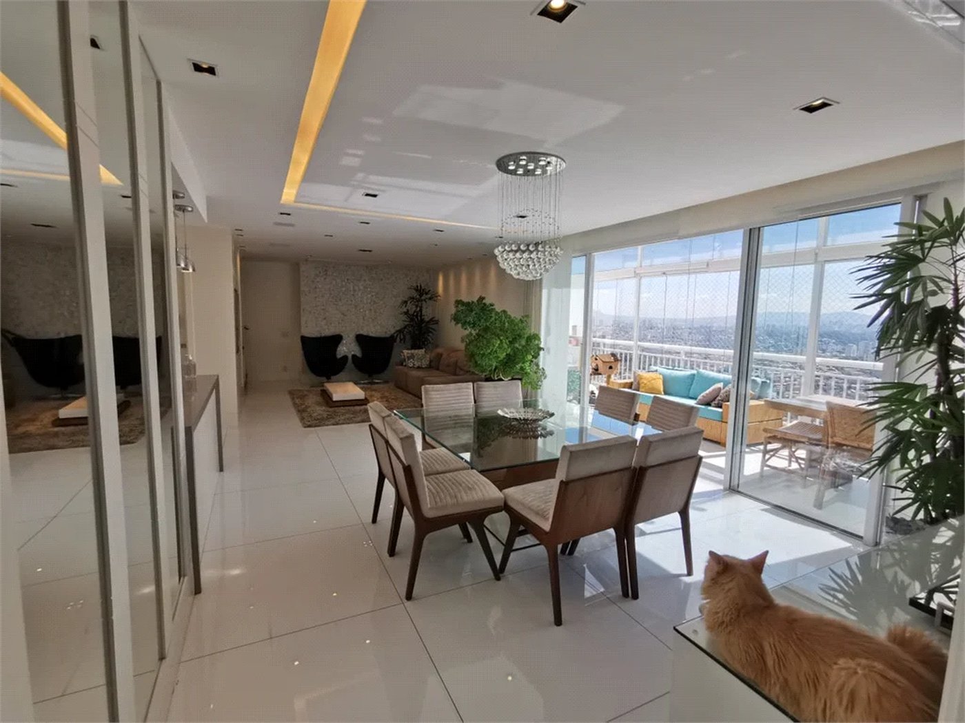 Apartamento à venda com 3 suítes em Jardim Monte Kemel, São Paulo, SP