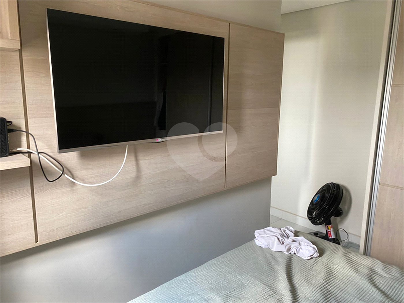 Apartamento à venda com 2 quartos, sendo 1 suíte, em Jardim Flor da Montanha, Guarulhos, SP