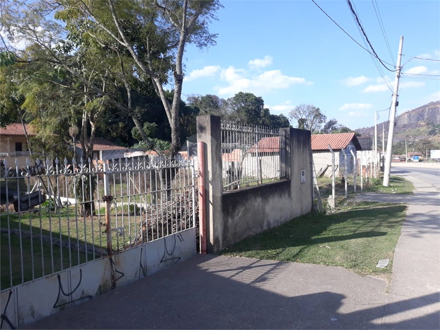Terreno à venda em Vila Nova São Roque, São Roque, SP