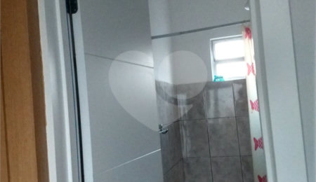 Sobrado à venda com 3 quartos, sendo 1 suíte,  em Parada Inglesa, São Paulo, SP