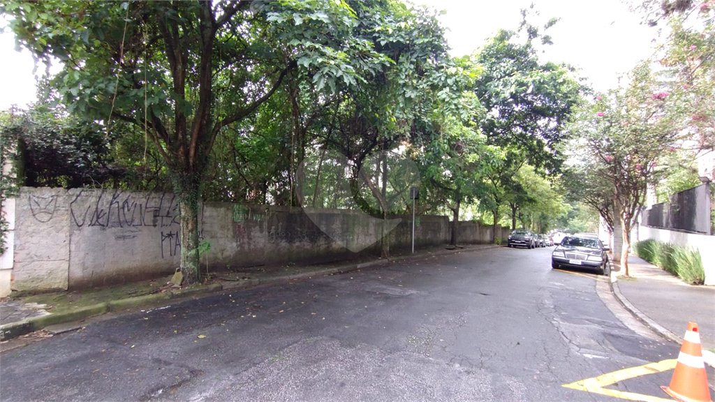 Terreno à venda em Vila Suzana, São Paulo, SP