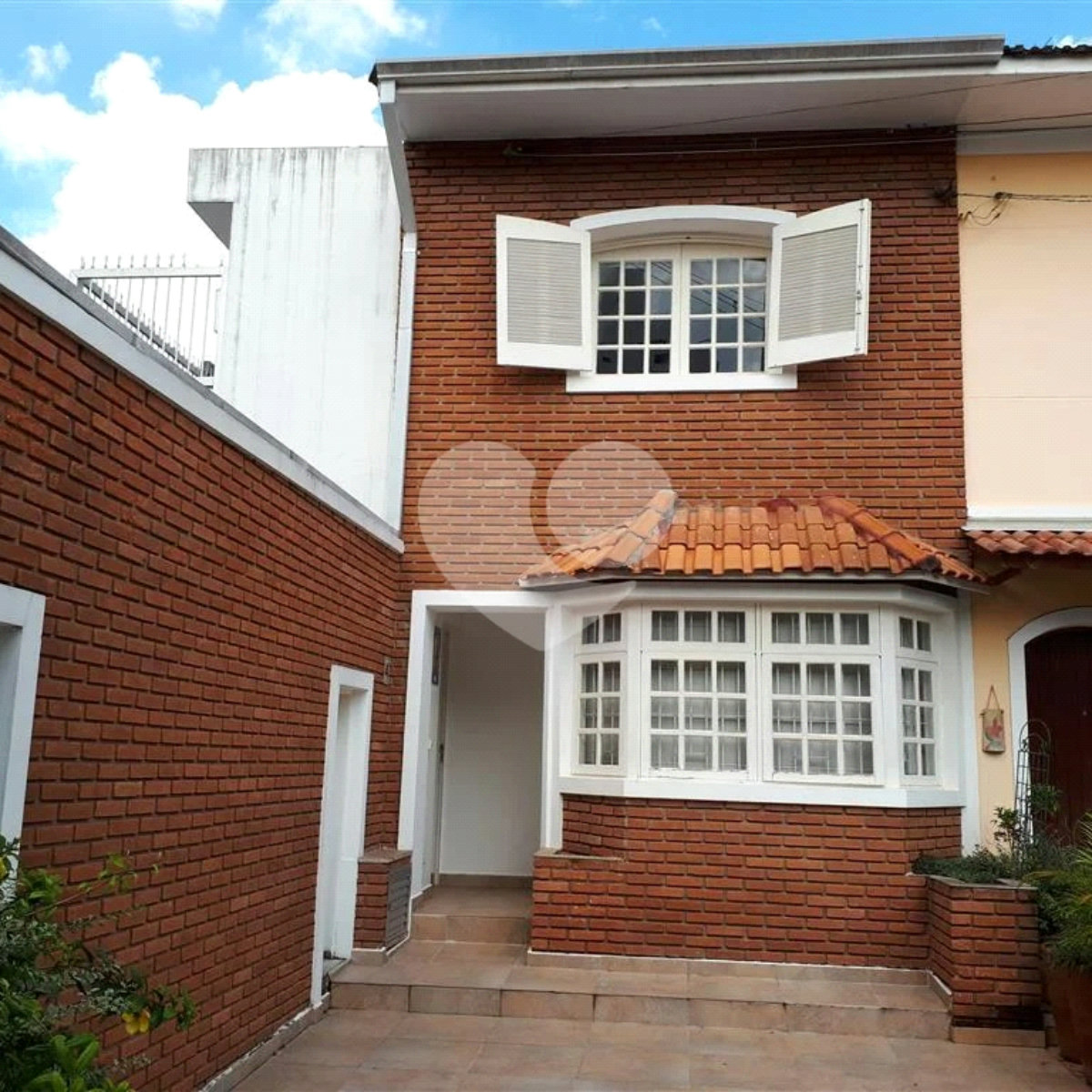 Casa de Vila à venda com 4 quartos, sendo 3 suítes, em Chácara Santo Antônio, São Paulo, SP