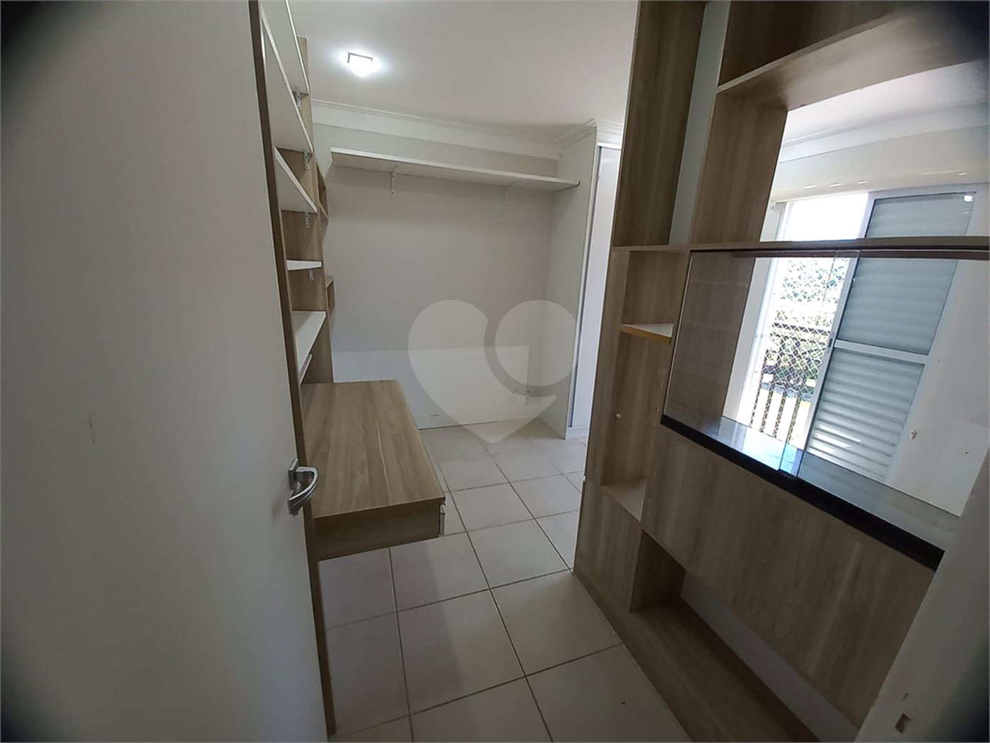 Apartamento à venda com 3 quartos, sendo 1 suíte, em Vila Helena, Atibaia, SP