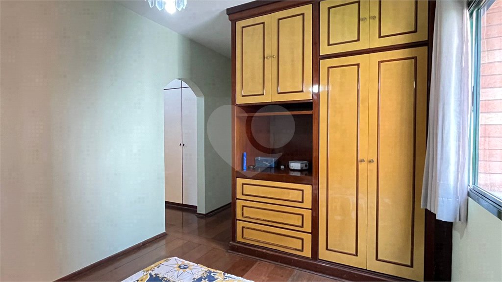 Apartamento à venda com 3 suítes em Moema, São Paulo, SP