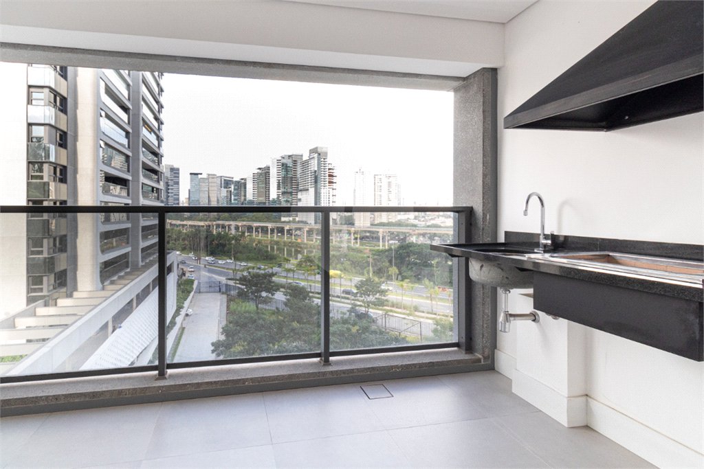 Apartamento à venda com 2 suítes em Jardim Morumbi, São Paulo, SP
