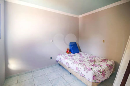 Sobrado à venda com 4 quartos, sendo 1 suíte, em Residencial Monte Verde, Indaiatuba, SP