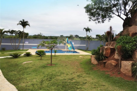 Casa à venda com 3 quartos, sendo 1 suíte, no condomínio Rio das Pedras, Salto - SP