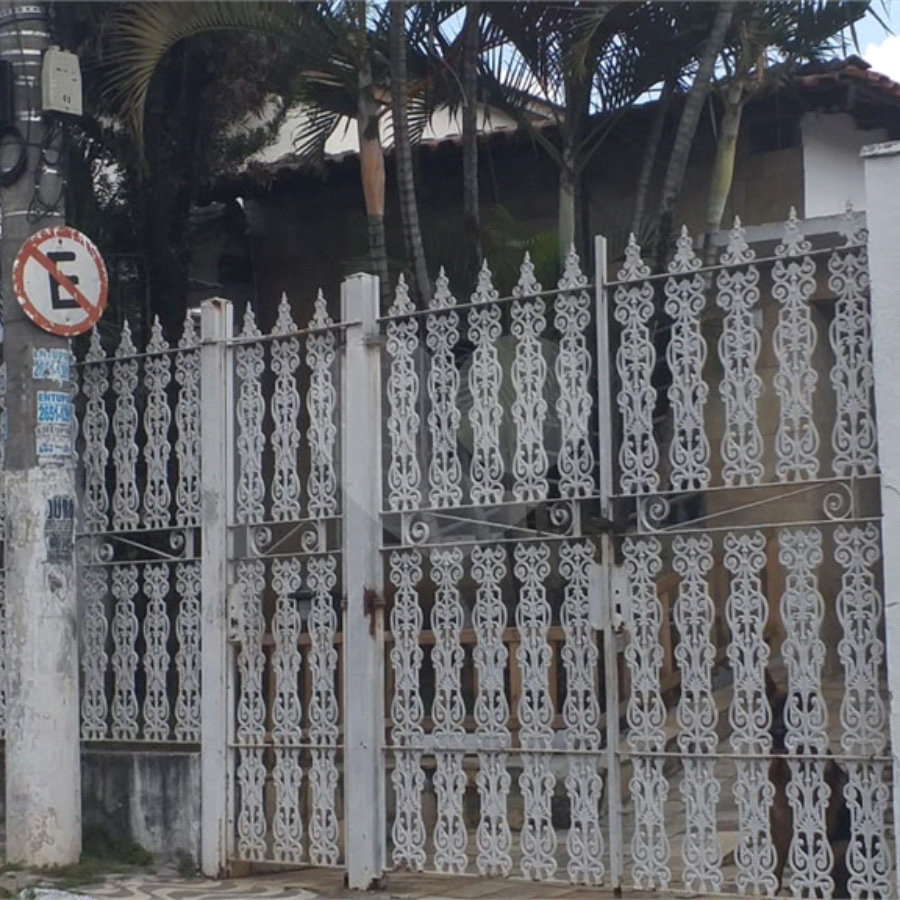 Casa para venda no Centro de Poá
