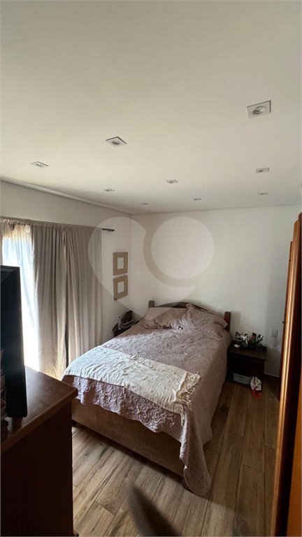 Sobrado à venda com 3 quartos, sendo 1 suíte, em Vila Mazzei, São Paulo, SP