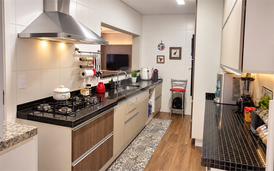Casa à venda com 3 suítes no condomínio Golden Park Residence, Sorocaba - SP