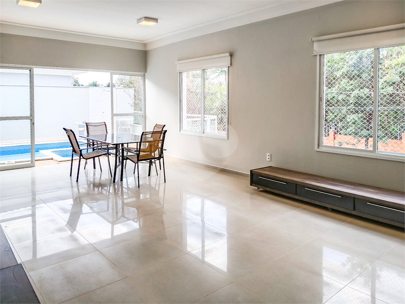 Casa à venda com 3 suítes no condomínio Belvedere Ii, Votorantim - SP