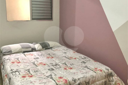 Casa à venda com 2 quartos no condomínio Világio Vitória, Mogi das Cruzes - SP