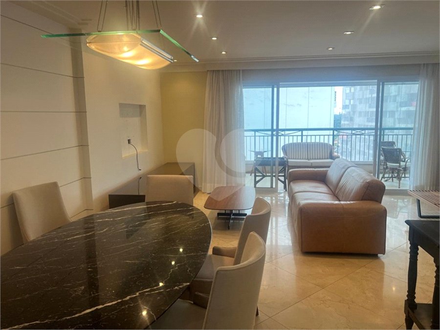 Apartamento para alugar com 3 quartos, sendo 2 suítes, em Jardim Paulista, São Paulo, SP