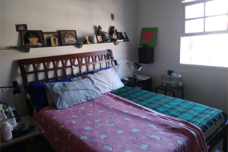 Sobrado à venda com 4 quartos, sendo 3 suítes,  em Vila Monumento, São Paulo, SP