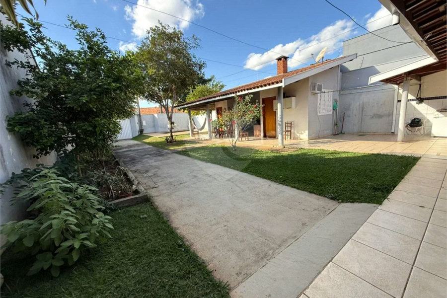 Casa à venda com 3 quartos, sendo 2 suítes,  em Nova Piracicaba, Piracicaba, SP