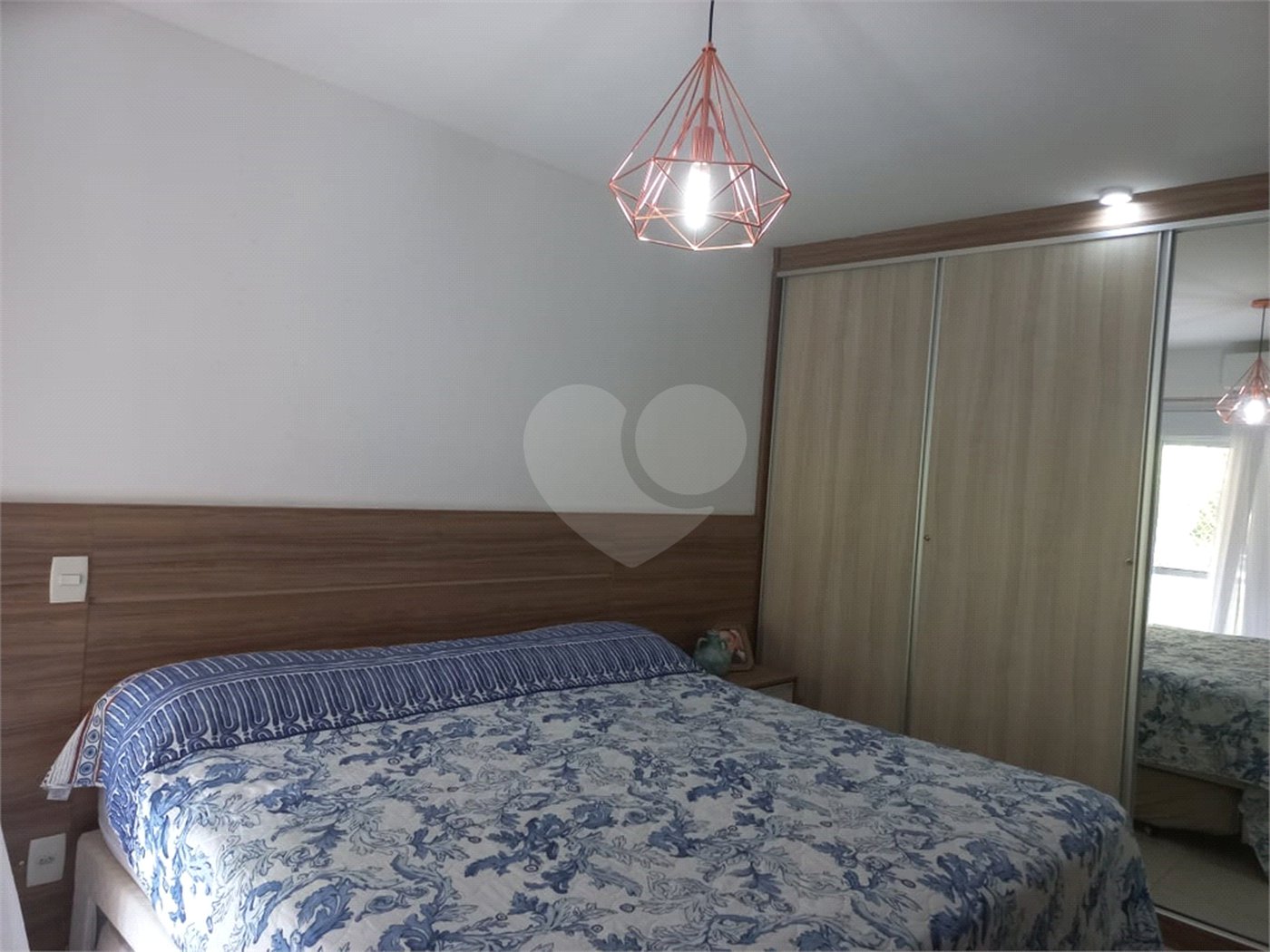 Apartamento à venda ou para alugar com 3 suítes em Enseada, Guarujá, SP