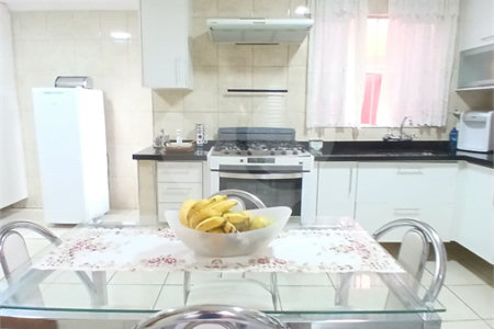 Casa à venda com 3 quartos, sendo 1 suíte, em Vila Rica, São Paulo, SP