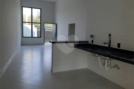 Casa à venda com 3 quartos, sendo 1 suíte, em Residencial/Comercial, Vinhedo, SP