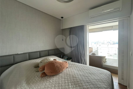 Apartamento à venda com 2 quartos, sendo 1 suíte,  em Brooklin, São Paulo, SP