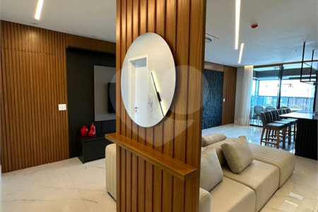Apartamento à venda com 3 suítes em Jardim das Acácias, São Paulo, SP