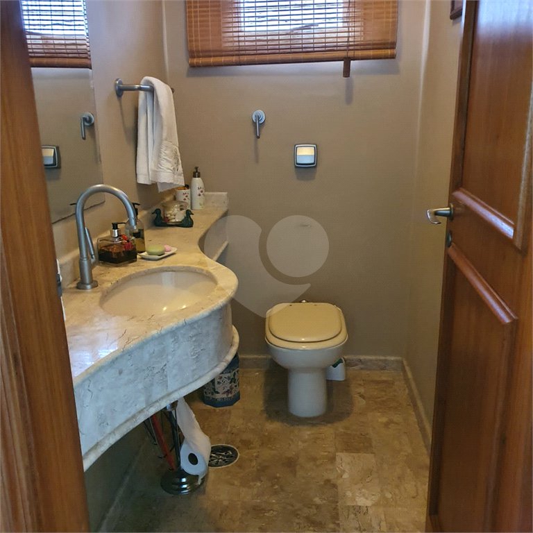 Apartamento à venda com 3 quartos, sendo 2 suítes, em Itaim Bibi, São Paulo, SP