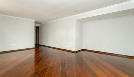 Apartamento à venda com 4 quartos, sendo 3 suítes,  em Perdizes, São Paulo, SP